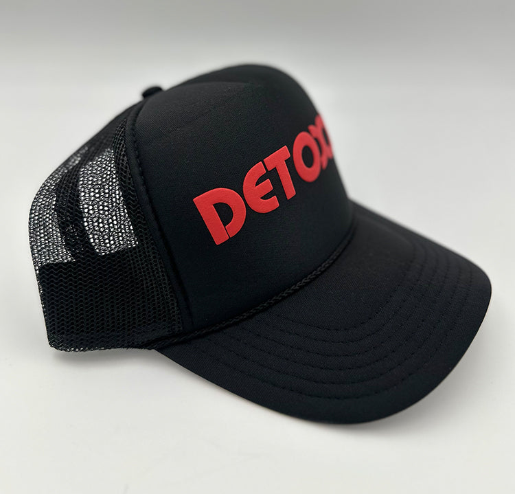 DETOXX BRAND TRUCKER HAT