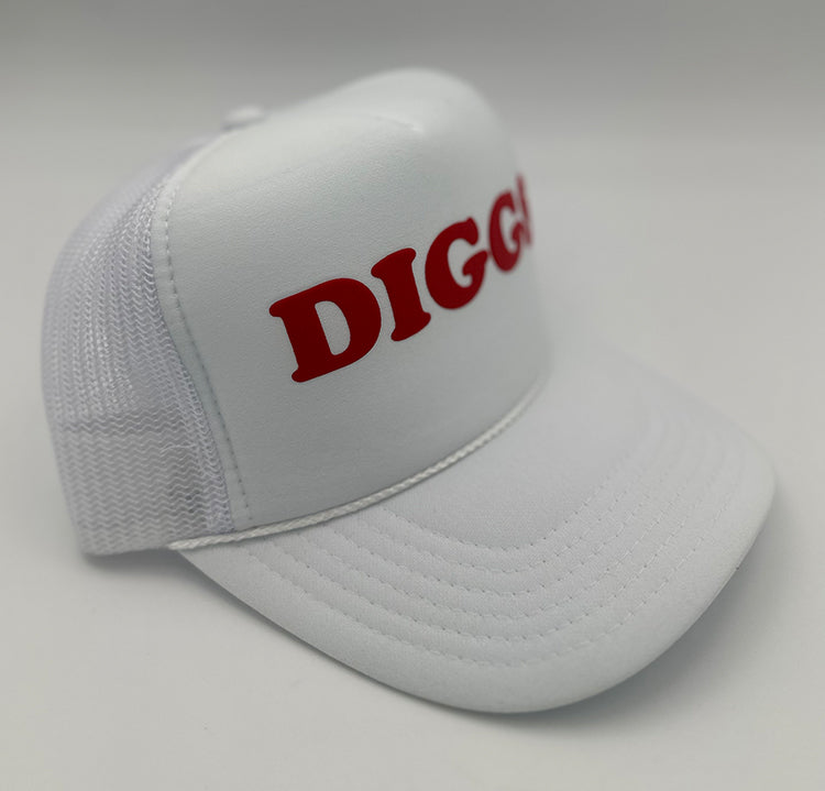 DIGGS - RETRO TRUCKER HAT- WHITE RED