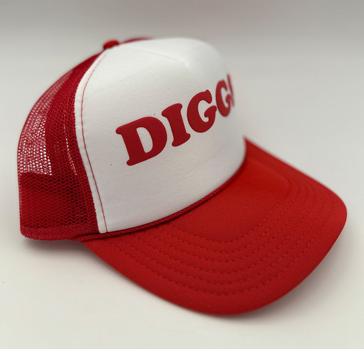 DIGGS - RETRO TRUCKER HAT-RED WHITE